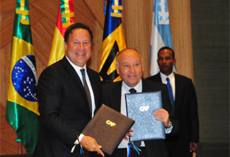 El presidente Varela selló acuerdo con CAF para el desarrollo panameño