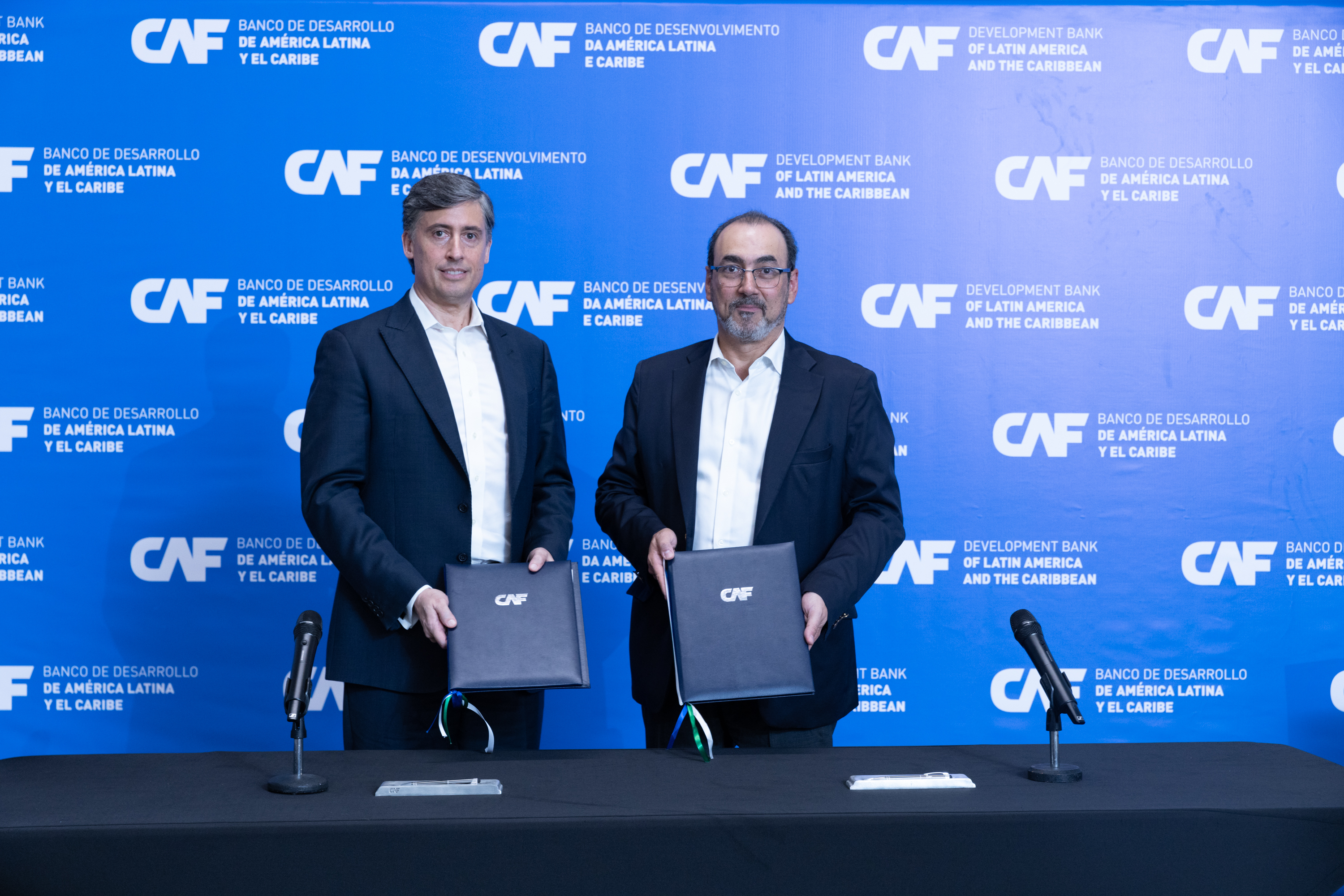CAF and Microsoft sign MOU for regional growth through innovation