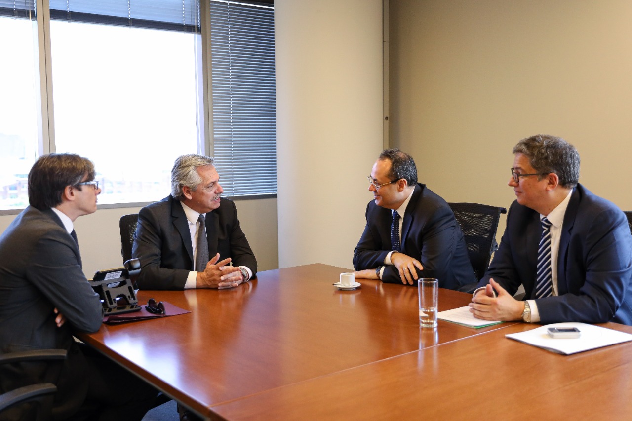 CAF refuerza su compromiso con el desarrollo de Argentina con créditos por más de USD 4.000 millones CAF refuerza su compromiso con el desarrollo de Argentina con créditos por más de USD 4.000 millones