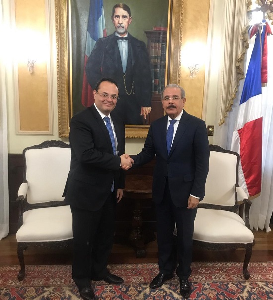 CAF y la República Dominicana estrechan su relación CAF y la República Dominicana estrechan su relación