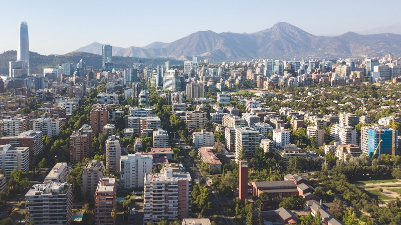 Chile avanza en su desarrollo digital de la mano de CAF