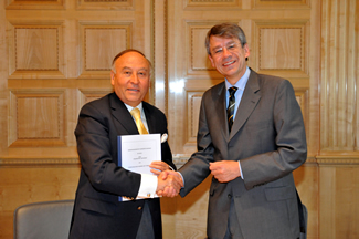 Joint effort with KfW in favor of Latin America Joint effort with KfW in favor of Latin America