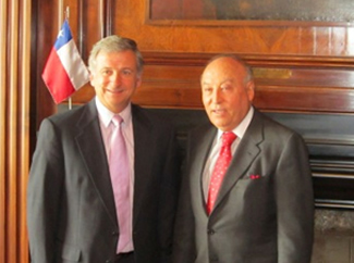 Chile y CAF fortalecen sus vínculos Chile y CAF fortalecen sus vínculos