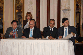 Firman convenio para financiar a los Emprendedores Dominicanos Firman convenio para financiar a los Emprendedores Dominicanos