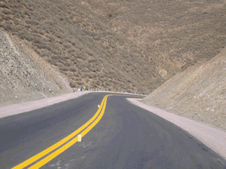 Road project to improve productivity in Potosi area Road project to improve productivity in Potosi area