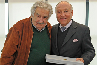 José Mujica se reunió con Enrique García, presidente de CAF
