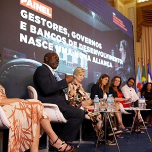 CAF busca potenciar economías culturales y creativas en la región