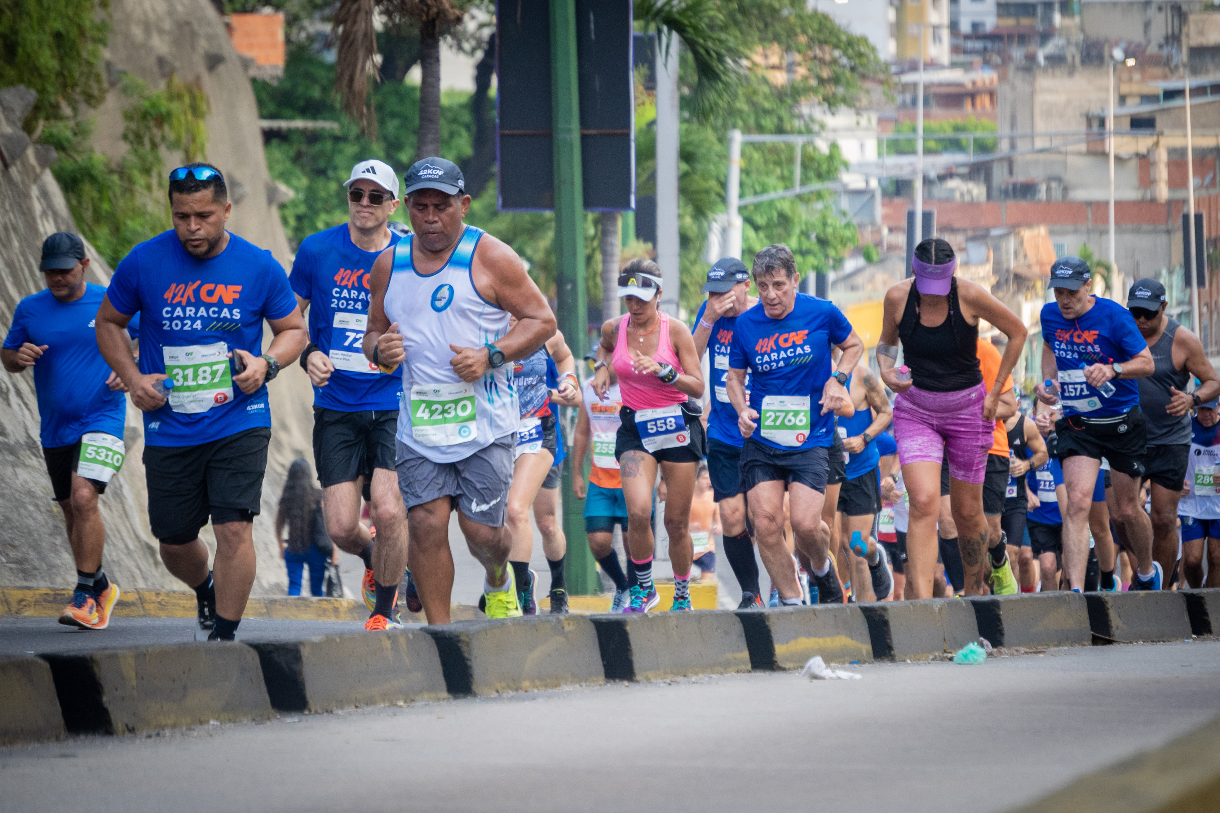 ¿Quieres rodar sobre asfalto después del Maratón CAF 2024?