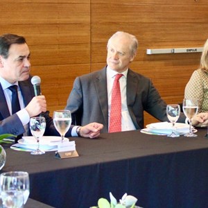 CAF y CEAPI analizan oportunidades de inversión en Paraguay