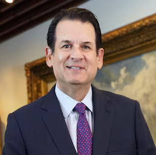 Luis Carlos Sarmiento Gutierrez