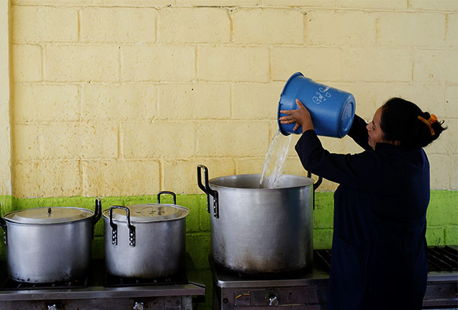 Latin America: understanding rural reality, key to universal access to potable water